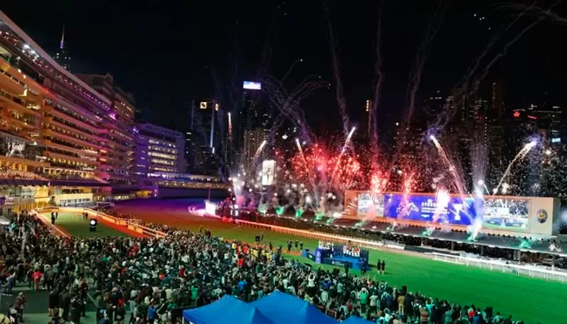 Ayrton Cobra Lit up 2022 Longines International Jockeys' Championship