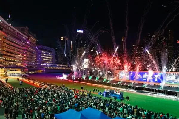 Ayrton Cobra Lit up 2022 Longines International Jockeys' Championship