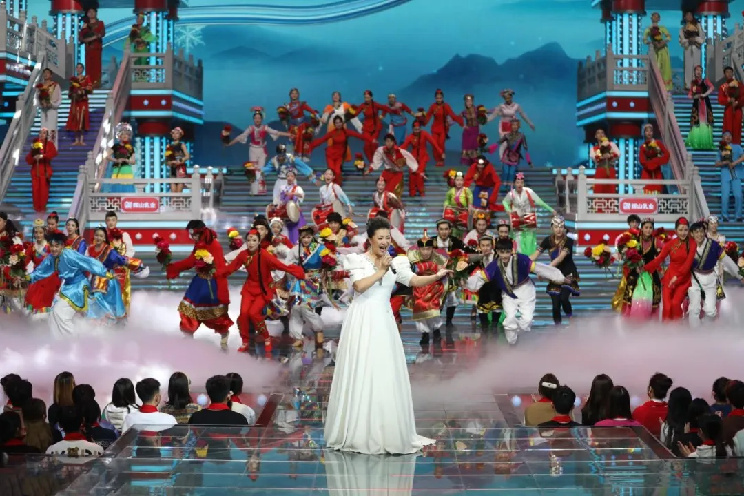 Enjoy Golden Sea Brilliance in 2023 Liaoning Satellite TV Spring Festival Gala