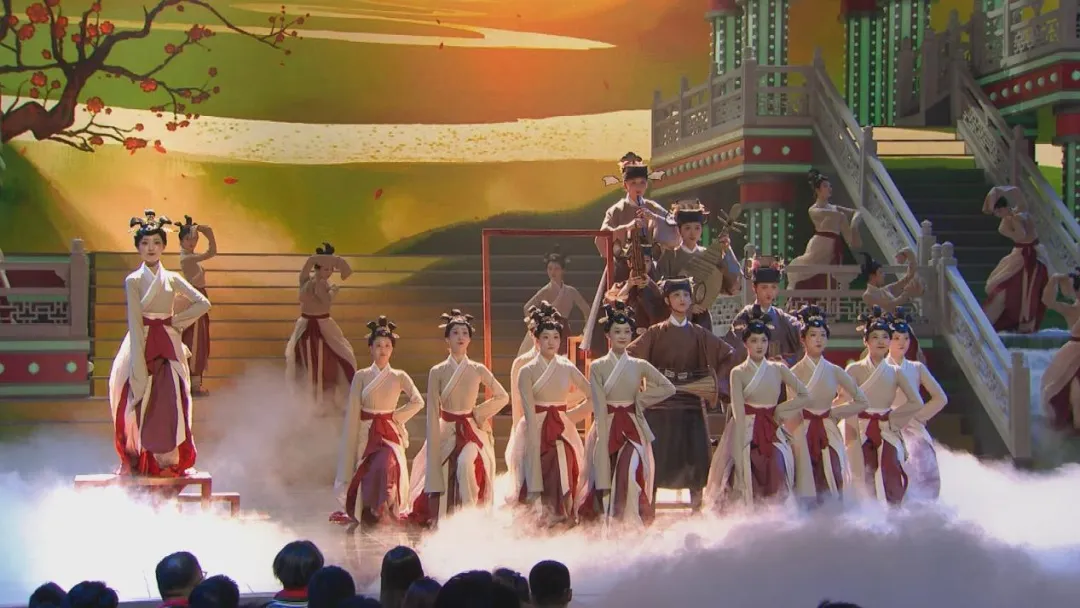 Enjoy Golden Sea Brilliance in 2023 Liaoning Satellite TV Spring Festival Gala