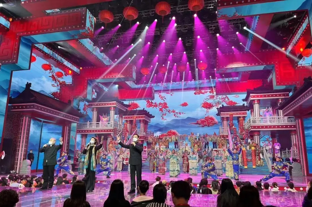 Enjoy Golden Sea Brilliance in 2023 Liaoning Satellite TV Spring Festival Gala