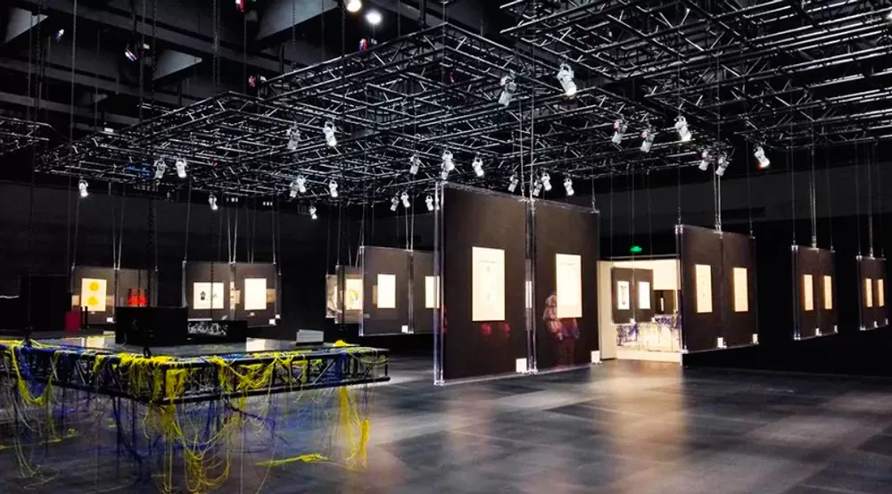 F34 Series Case Show