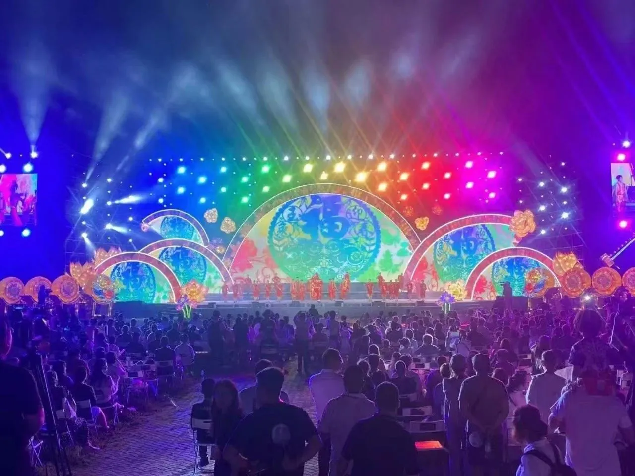 Golden Sea Lit up the Launch Ceremony of the 12th Tieling Lotus Cultural Tourism Festival