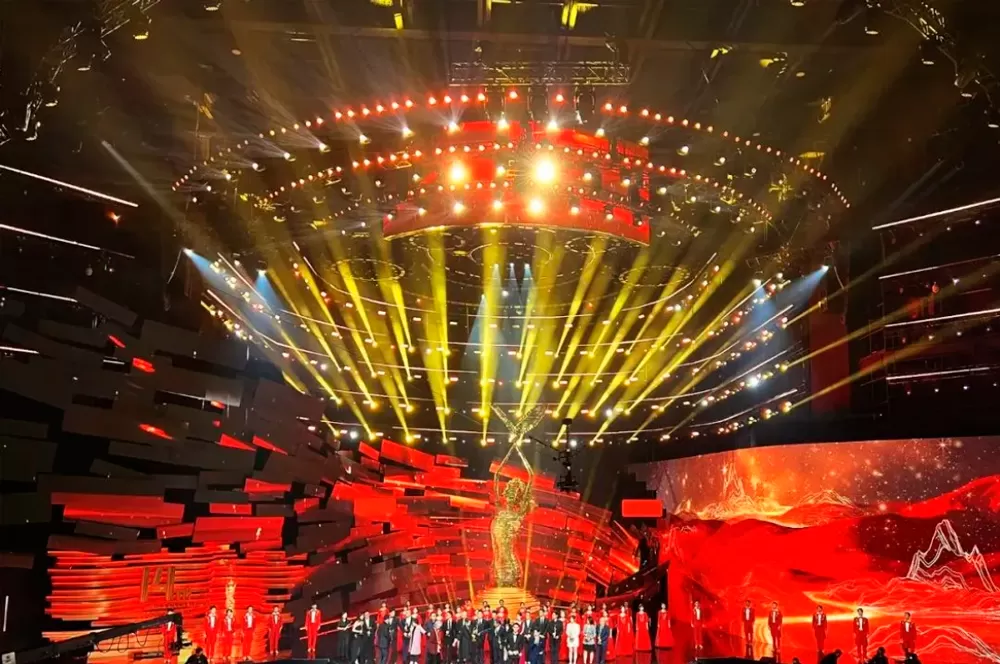 Golden Sea Presented an Art Feast to the 14th China Golden Eagle TV Art Festival