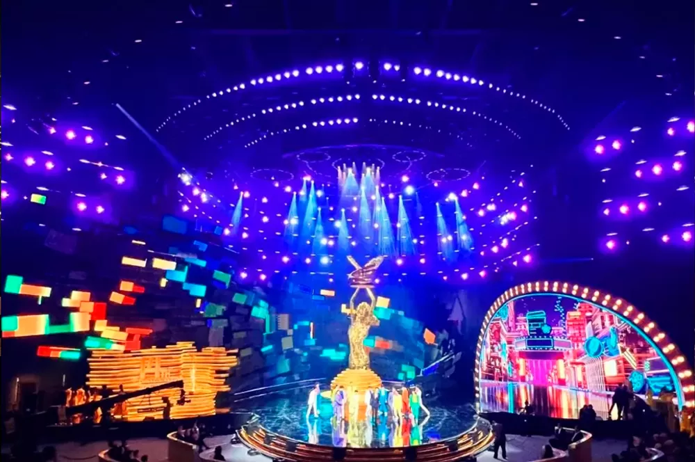 Golden Sea Presented an Art Feast to the 14th China Golden Eagle TV Art Festival