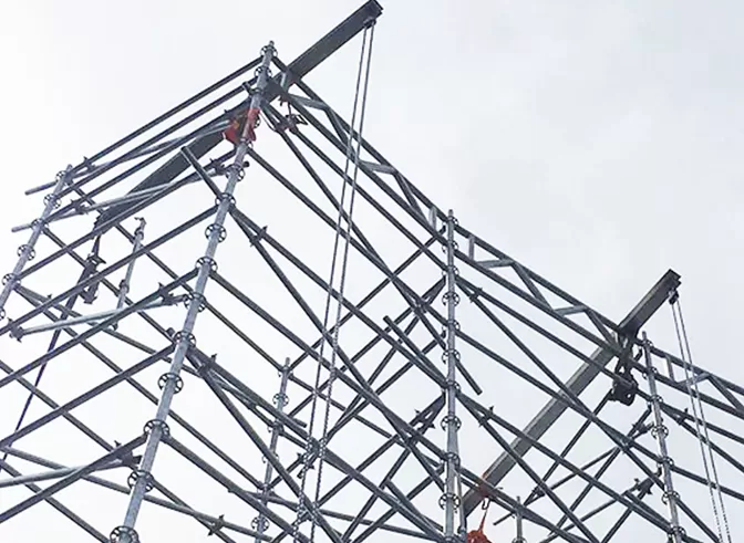 Quick-Assembly Scaffolding Designs to Speed Up On-Site Deployment