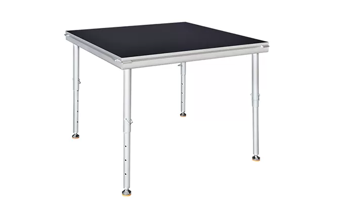 Robust and Reliable Truss Stage Segments Construction