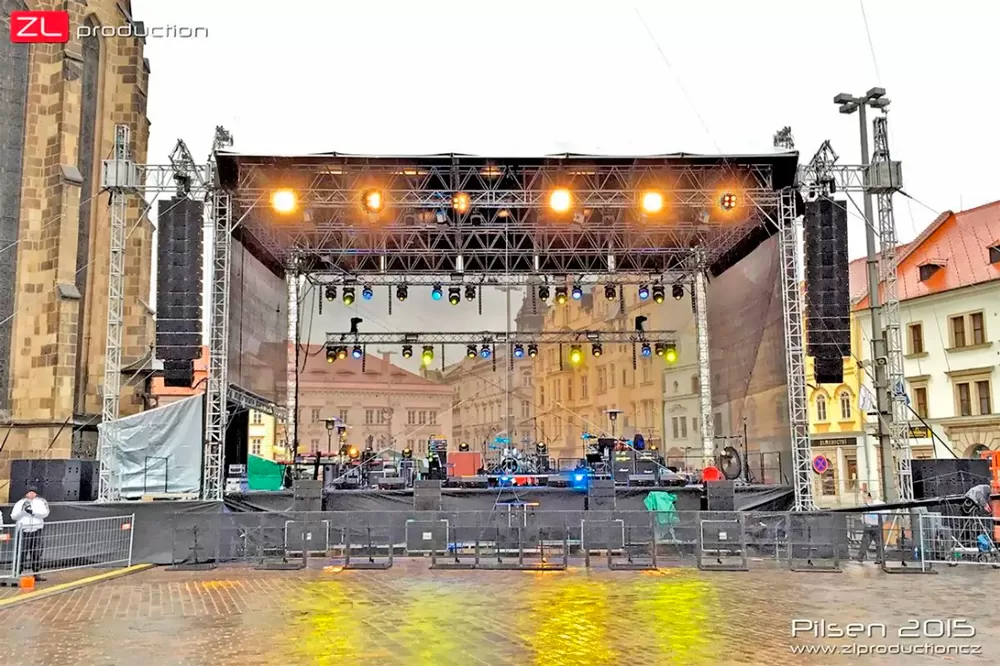 Spigot Truss TT104 Series