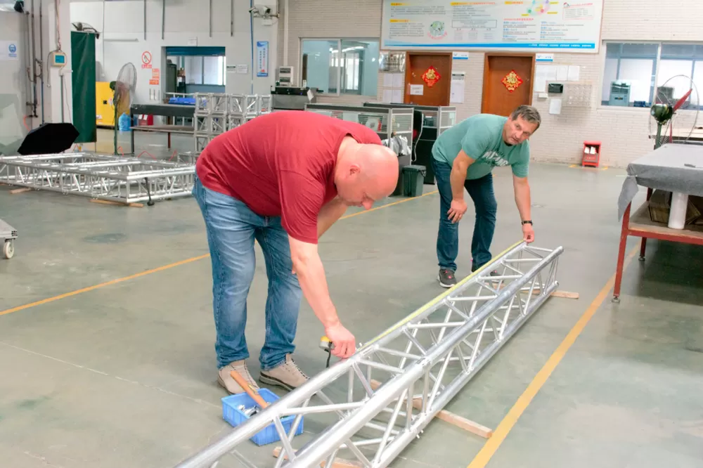 【WTC】Warmly Welcome the European Czech TAF Welding Experts to WTC to Guide the Work 【WTC】Warmly Welcome the European Czech TAF Welding Experts to WTC to Guide the Work